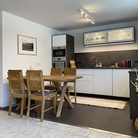 Apartment Evandi - In Ruhiger Lage